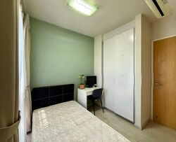 The Lakefront Residences (D22), Condominium #498305241